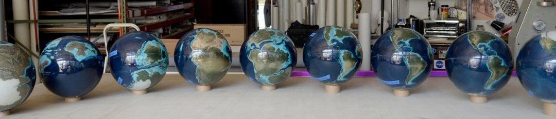 new-projects-01-globes-wide
